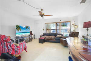 6261 SW 8th St, North Lauderdale, FL 33068 Sold 03/27/25