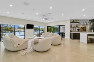 319 S Riverside Dr, Pompano Beach, FL 33062 - MLS#F10484705