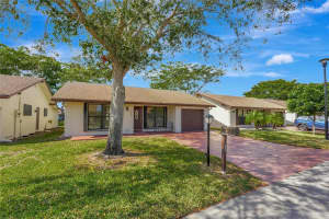 1555 SW 21st Ter, Deerfield Beach, FL 33442 Sold 03/14/25