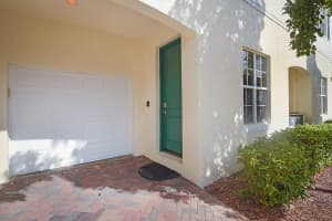143 SW 7th St 143, Pompano Beach, FL 33060 Sold 05/15/25