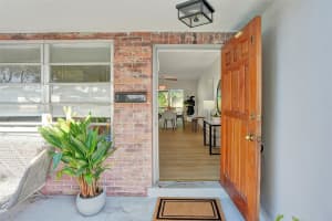 6661 Garfield St, Hollywood, FL 33024 Sold 03/18/25