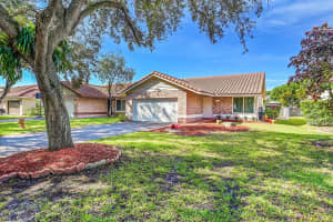 2698 NW 94th Ave, Coral Springs, FL 33065 Sold 03/12/25