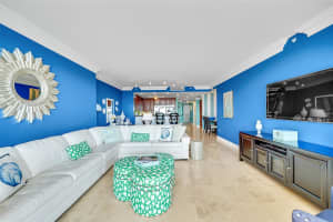 821 N Riverside Dr PH2, Pompano Beach, FL 33062 - MLS#F10484843