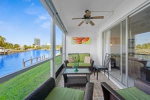 460 Paradise Isle Blvd 109, Hallandale Beach, FL 33009 Sold 06/12/25