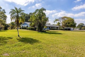 17400 SW 68th Ct, Southwest Ranches, FL 33331 Sold 03/28/25