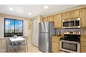 2202 S Cypress Bend Dr 808, Pompano Beach, FL 33069 Sold 09/08/25