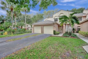 9813 NW 1st Ct 9813, Plantation, FL 33324 Sold 04/07/25