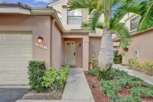 9813 NW 1st Ct 9813, Plantation, FL 33324 Sold 04/07/25