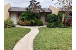 251 Lake Meryl Dr 251, West Palm Beach, FL 33411 Sold 05/27/25