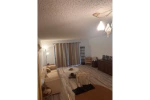 251 Lake Meryl Dr 251, West Palm Beach, FL 33411 Sold 05/27/25
