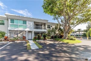 6499 Bay Club Dr 4, Fort Lauderdale, FL 33308 Sold 04/16/25