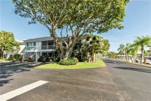 6499 Bay Club Dr 4, Fort Lauderdale, FL 33308 Sold 04/16/25