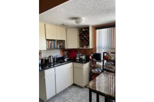 480 SW Molloy St, Port Saint Lucie, FL 34984 - MLS#F10485054