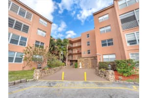 2861 Somerset Dr 305, Lauderdale Lakes, FL 33311 Sold 04/18/25