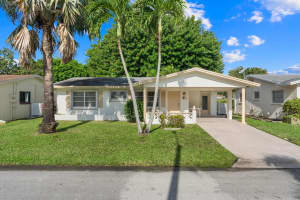 5013 NW 49th Rd, Tamarac, FL 33319 Sold 05/05/25