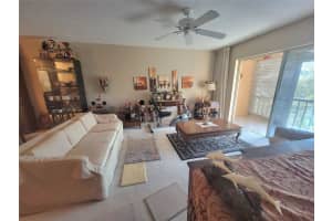 8260 Sw 24th St 6307, North Lauderdale