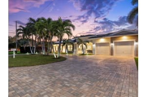 2717 NE 2nd Ave, Wilton Manors, FL 33334 Sold 10/01/25