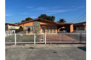 MLS# F10485327, Hialeah, Florida 33010