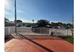 MLS# F10485327, Hialeah, Florida 33010
