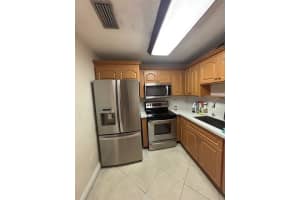 MLS# F10485327, Hialeah, Florida 33010