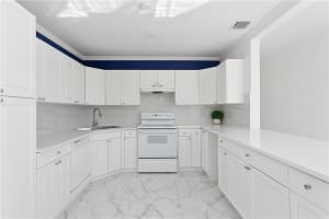 821 NE 43rd Ct, Deerfield Beach, FL 33064 Sold 06/23/25