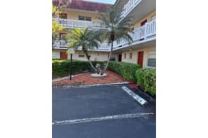 3774 Inverrary Blvd 106p, Lauderhill