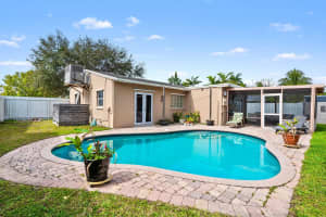 5820 NE 6th Terrace, Oakland Park, FL 33334 Sold 04/18/25