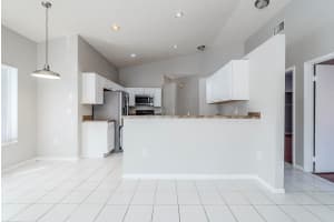 10320 SW 15th St, Pembroke Pines, FL 33025 Sold 04/28/25