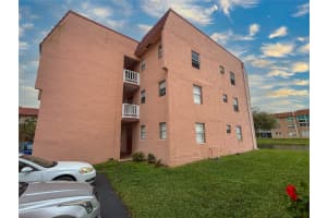 9460 Sunrise Lake Boulevard, Sunrise, FL 33322 - MLS#F10485501