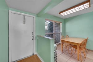 3302 Farragut St 5D, Hollywood, FL 33021 Sold 06/02/25