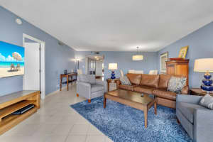 625 Oaks Dr 604, Pompano Beach, FL 33069 Sold 04/11/25