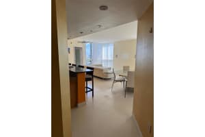 400 Alton Rd 1110, Miami Beach, FL 33139 Sold 08/08/25