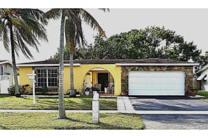 8480 NW 28th Pl, Sunrise, FL 33322 Sold 04/29/25