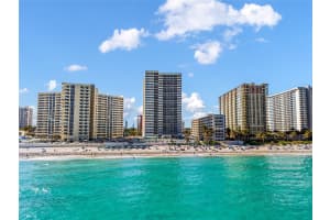 3140 Ocean Drive, Hallandale Beach, FL 33009 - MLS#F10485673