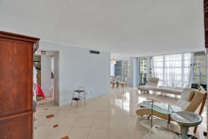 230 174th St 811, Sunny Isles Beach, FL 33160 Sold 03/14/25