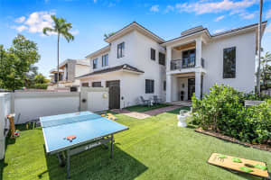 1949 Harbourview Drive, Fort Lauderdale, FL 33316 - MLS#F10485743