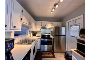 3506 NW 49th Avenue 612, Lauderdale Lakes, FL 33319 - MLS#F10485752