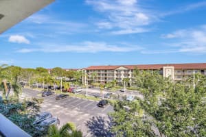 1500 SW 131st Way 410N, Pembroke Pines, FL 33027 - MLS#F10485788