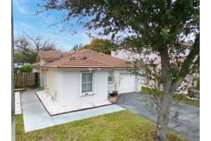 6790 NW 69th Ct, Tamarac, FL 33321 - MLS#F10485821
