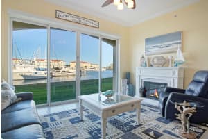 13 Harbour Isle Dr W 105, Fort Pierce, FL 34949 Sold 07/18/25