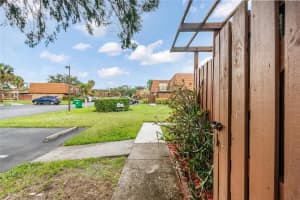 1170 SW 118th Ter 1170, Davie, FL 33325 Sold 03/07/25