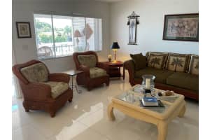 2141 68th Street, Fort Lauderdale, FL 33308 - MLS#F10485892