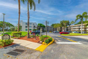 9401 Lime Bay Blvd 302, Tamarac