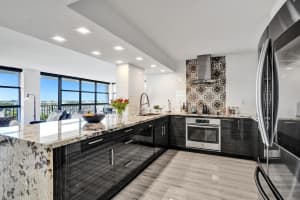 600 Parkview Dr 809, Hallandale Beach, FL 33009 Sold 09/02/25