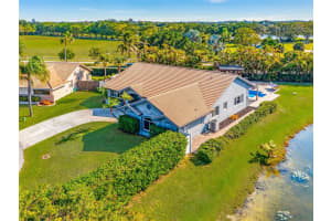 6530 Olde Moat Way, Davie, FL 33331 Sold 07/03/25