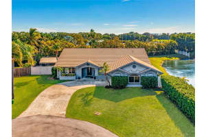 6530 Olde Moat Way, Davie, FL 33331 Sold 07/03/25