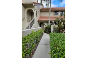 5590 Coach House Cir B, Boca Raton, FL 33486 Sold 11/13/25