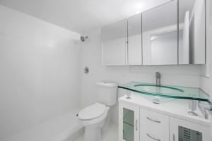 999 Brickell Bay Dr 1909, Miami