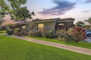 62 Meadows Drive, Boynton Beach, FL 33436 Sold 04/30/25