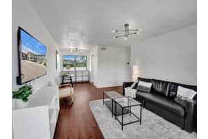 4652 N Poinciana St 6, Lauderdale By The Sea, FL 33308 Sold 03/14/25